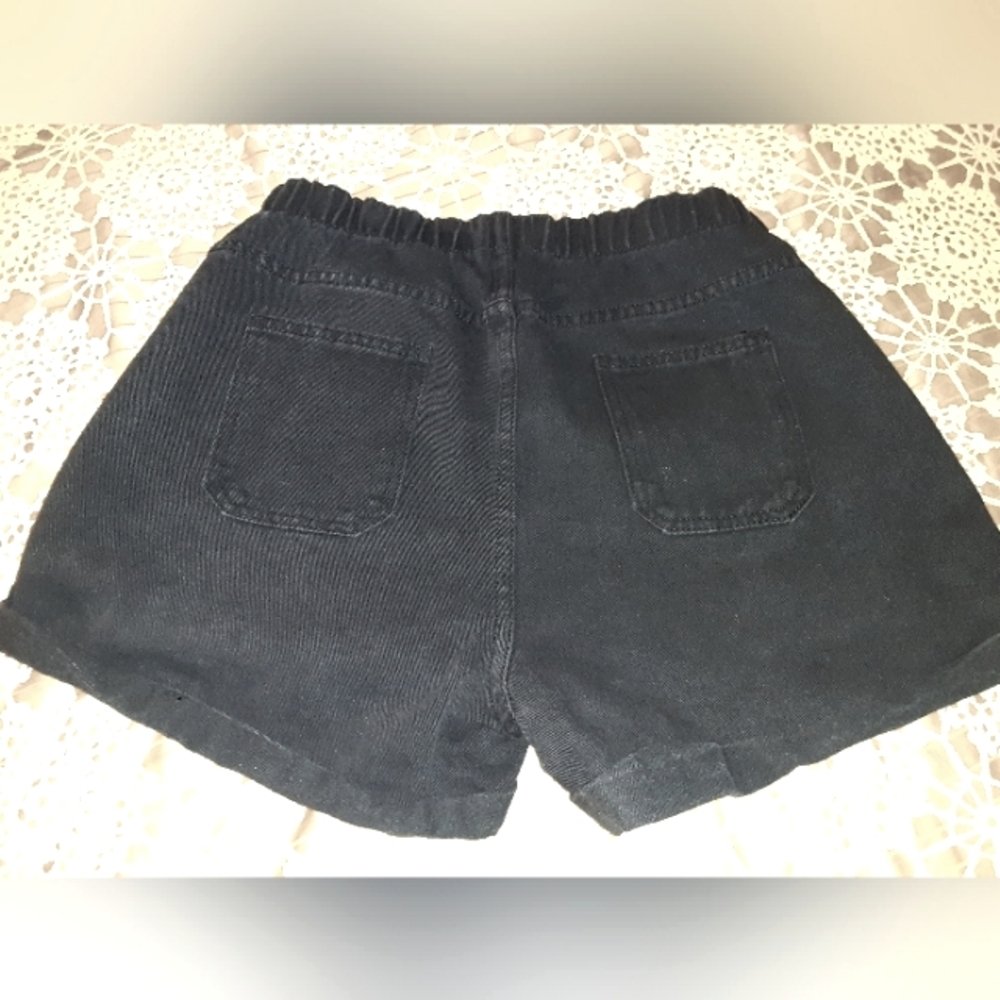 Black Jean shorts by Shein. Size Large.